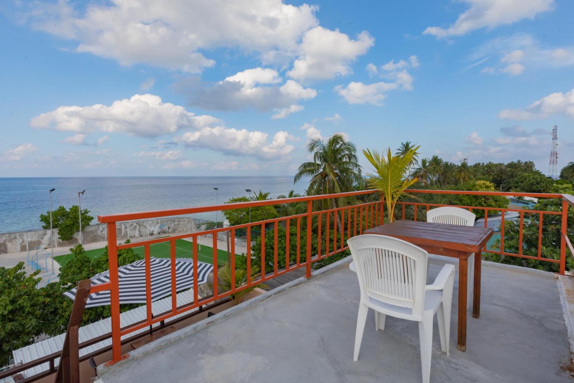 Nemo Inn Omadhoo Eksteriør billede